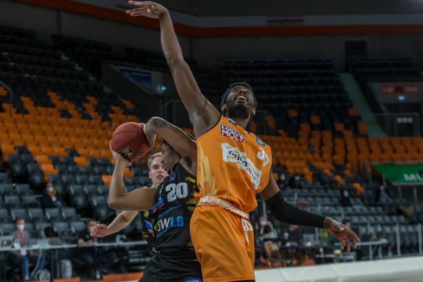 传轻松打穿 传轻松打穿