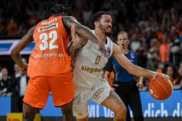 小莫里斯并 小莫里斯并